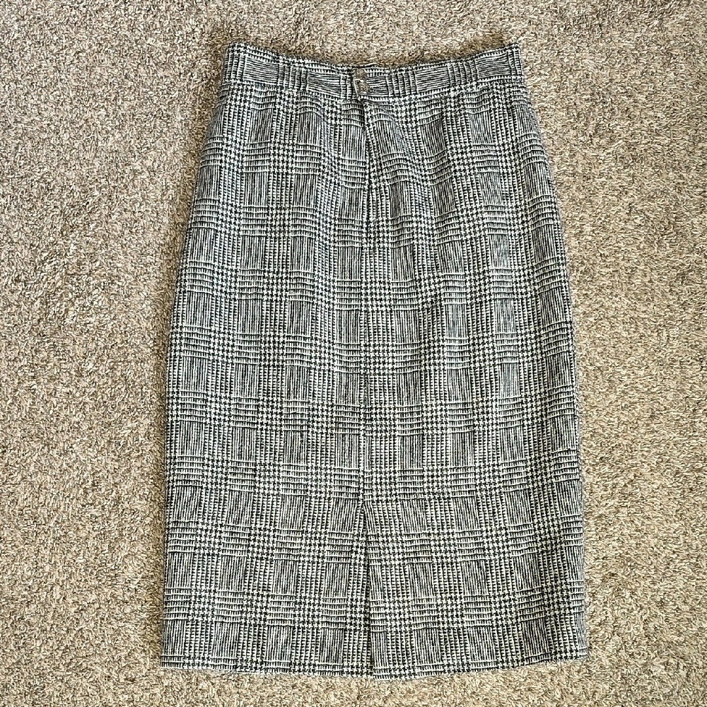 Vintage Black and Cream Knee-Length Pleated Pencil Skirt Made In Italy - Picture 6 of 7